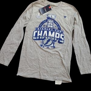 Men's Tampa Bay Lightning shirt